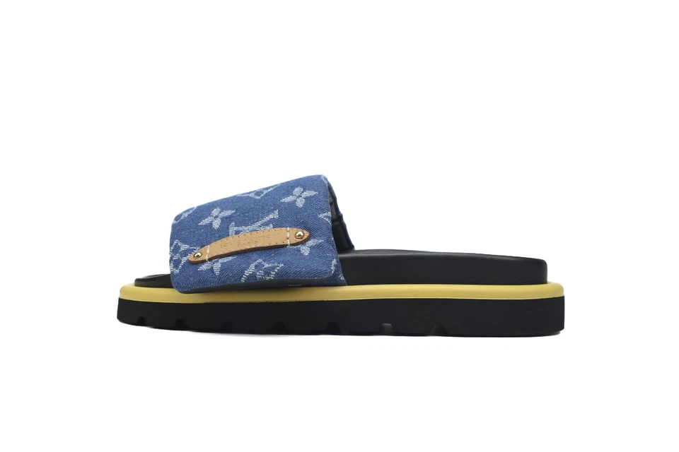LOUIS VUITTON Pillow Blue printed women's open-toe sandals - Image 2 of 4