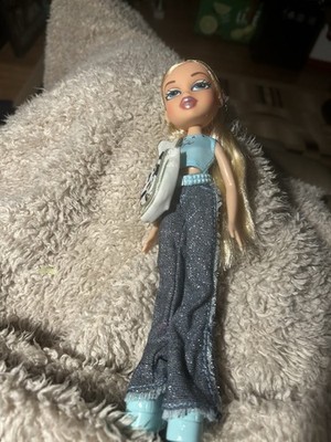Bratz MGA 2001 First Edition Cloe Doll with Original Clothes Vintage Jeans Angel