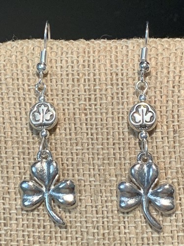 NEW LISTING*ON SALE*HANDCRAFTED SILVER PEWTER CELTIC SHAMROCK EARRINGS#2(clover) - Picture 8 of 8