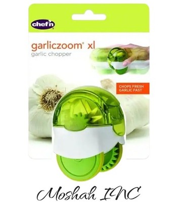 Chef'n GarlicZoom Garlic Chopper in Green, Garlic Press