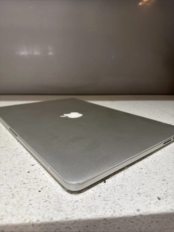 Apple MacBook Pro 11,3 15" i7 2.5 Ghz, 16GB RAM, 500GB SSD - Image 4 of 4