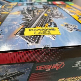 Lego 76042 Marvel The Shield Helicarrier 2996pcs Factory-Sealed