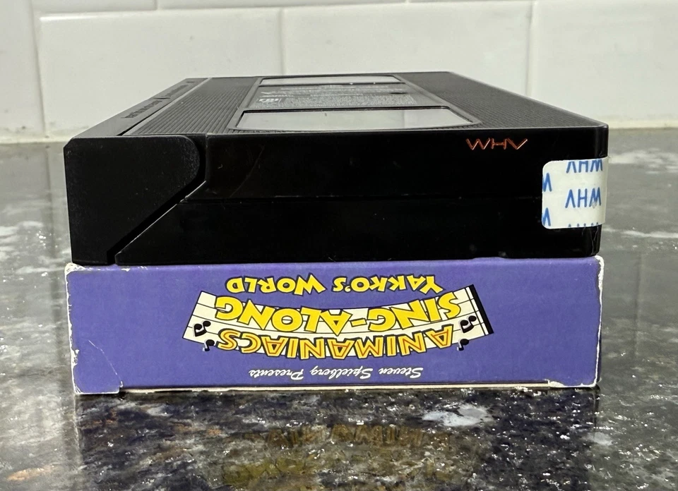 VINTAGE Animaniacs - Yakkos World: An Animaniac Singalong (VHS, 1994) NICE!! - Image 3 of 4
