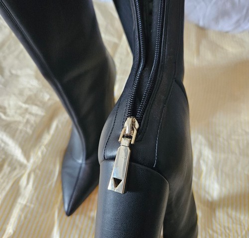 GUESS Black Pointed Toe Block Heel Sock Boots – Size UK 8 / EU 41 – Worn Once - Picture 5 of 9