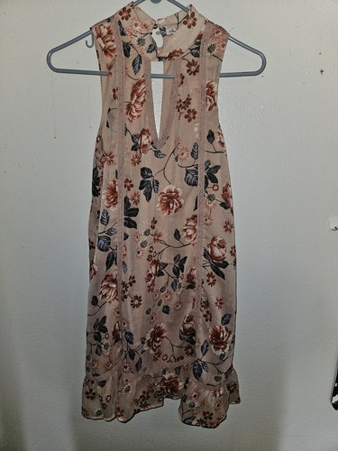 Vestido Boho Halter American Rag Para Mujer Talla S Rosa Polvoriento Floral con Ojo de Cerradura - Imagen 1 de 10