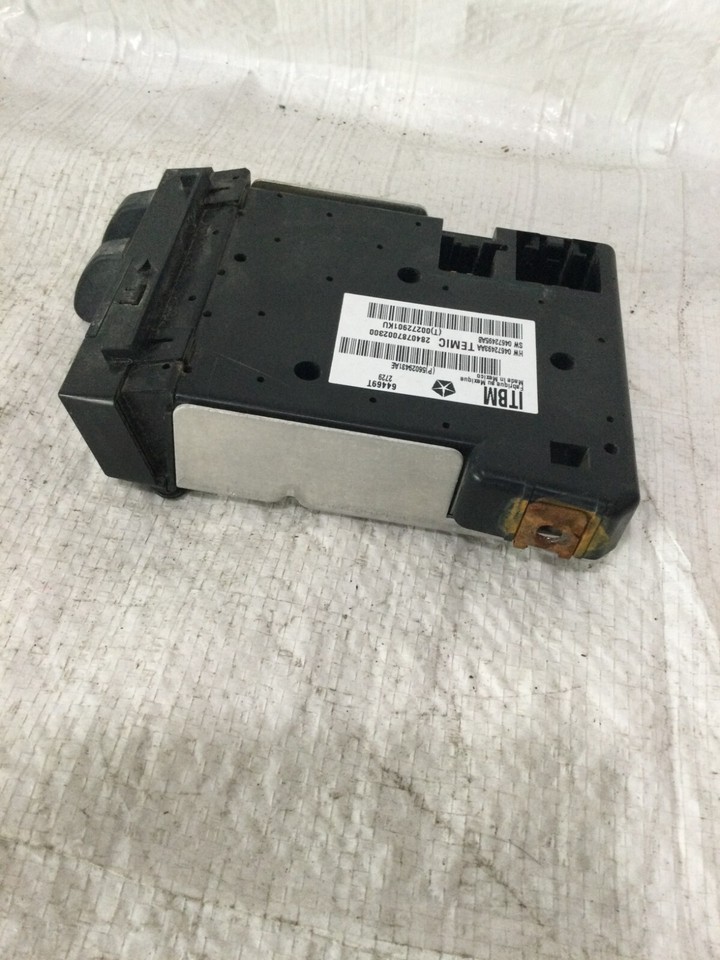 20102011 Dodge Ram 1500 Integrated Trailer Brake Control Module OEM eBay