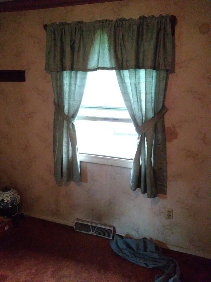 复古 2 件套绿色花卉窗帘 — 第 4/4 张图片