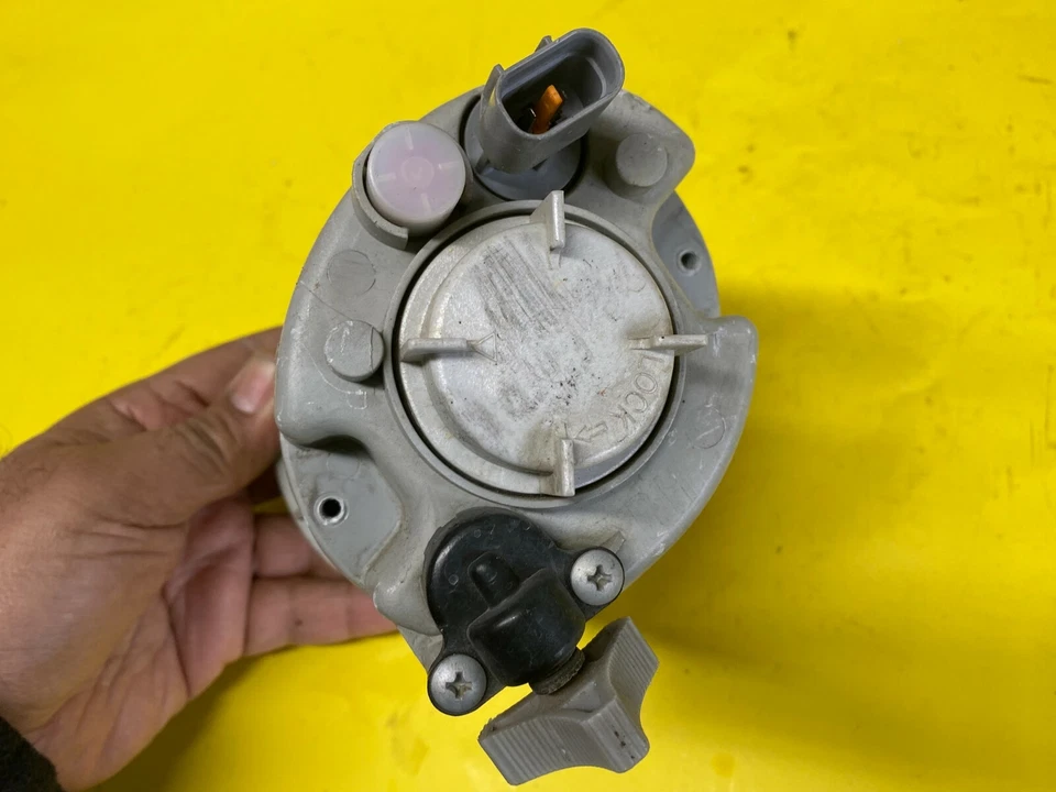 2002 2003 HYUNDAI XG350 FAROL DE NEBLINA DIANTEIRO DIREITO DO LADO DO PASSAGEIRO FABRICANTE DE EQUIPAMENTO ORIGINAL - Imagem 4 de 4