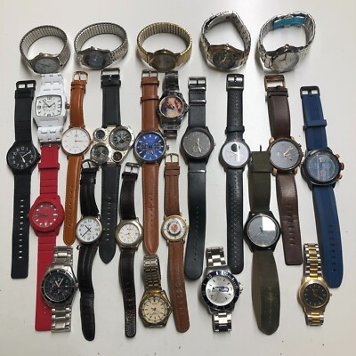 Approx 24 Assorted Mens Watches Untested Vintage New Parts Repair Good
