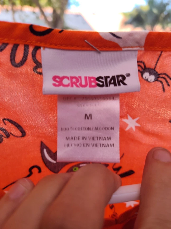 Camisa Exfoliante Para Mujer Naranja Fabuloso Halloween Medical Calzoncillo Fantasma y Gato Talla M Foto 2 de 4