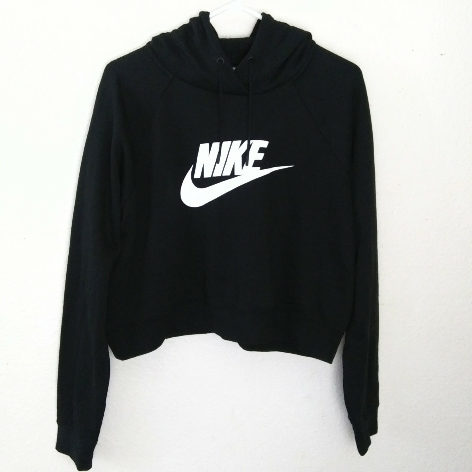 Nike women's cropped pullover drawstring hoodie S… - image 3