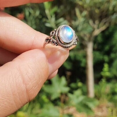 Anello In Argento 925 Con Pietra Di Luna Naturale 6 Carati - Gioiello Unisex Artigianale Indiano