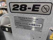 commercial floor scrubber machine