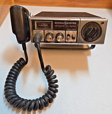 Vintage General Electric CB Transceiver; Model No. 3-5811B; 40 Channel; Untested