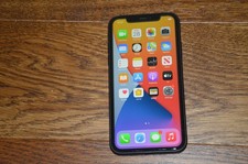 Apple iPhone 11 - 64GB - Black (Unlocked) A2221 (CDMA + GSM) Excellent