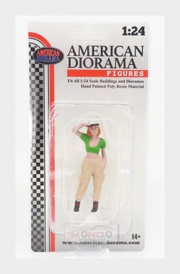 1:24 AMERICAN DIORAMA Figures Girl Hip Hop 1 Beige Green AMDI24101 MMC