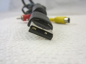 Sega Dreamcast AV Cable TESTED WORKING third party S connection