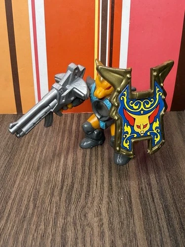 Battle Beasts Laser Beast #93 Battle Fennec Takara Hasbro Complete Weapon Shield