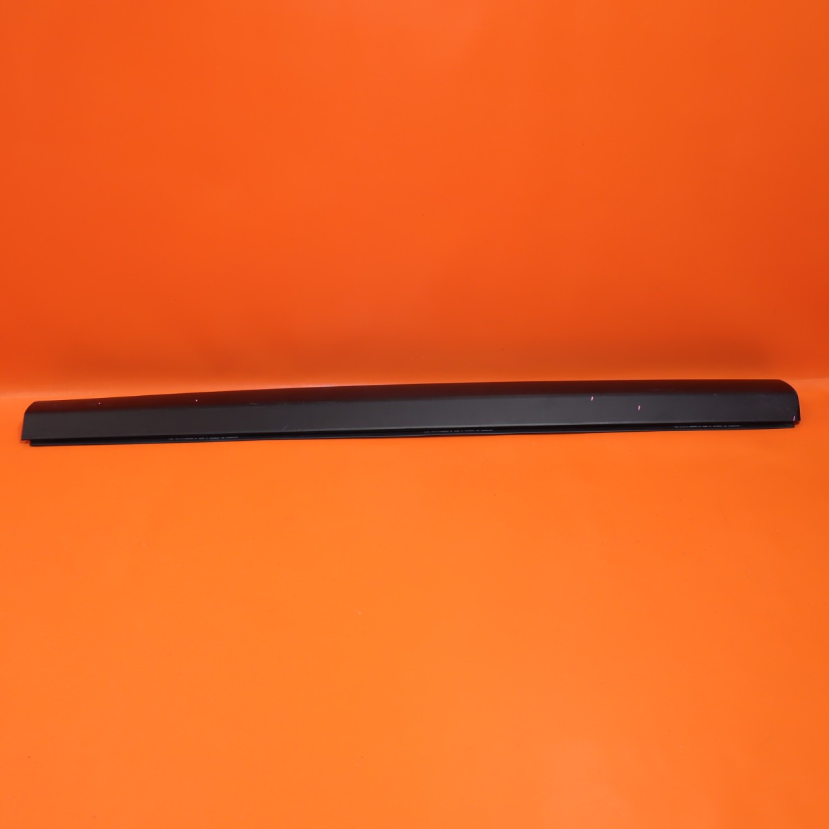 Rolls-Royce Cullinan 2021-2023 Front Left Body molding P/N 51137448585