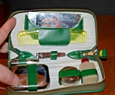 VTG Gentlemen's Personal Care Travel Kit Nylon Case