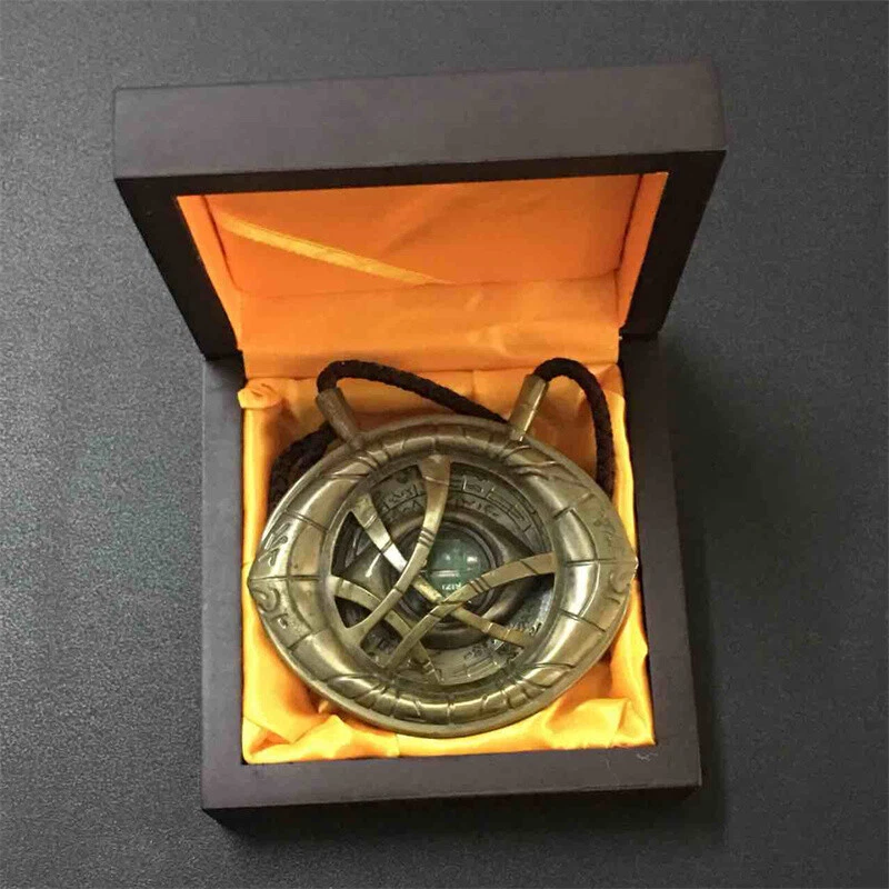 Movie Doctor Strange Eye of Agamotto 1:1 Metal Shine Pendant Action Figure Gift - Image 4 of 4
