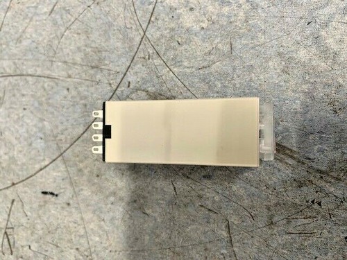 Omron Interval Timer H3Y-4 DC24V 6645-99-512-1366 - Picture 3 of 6