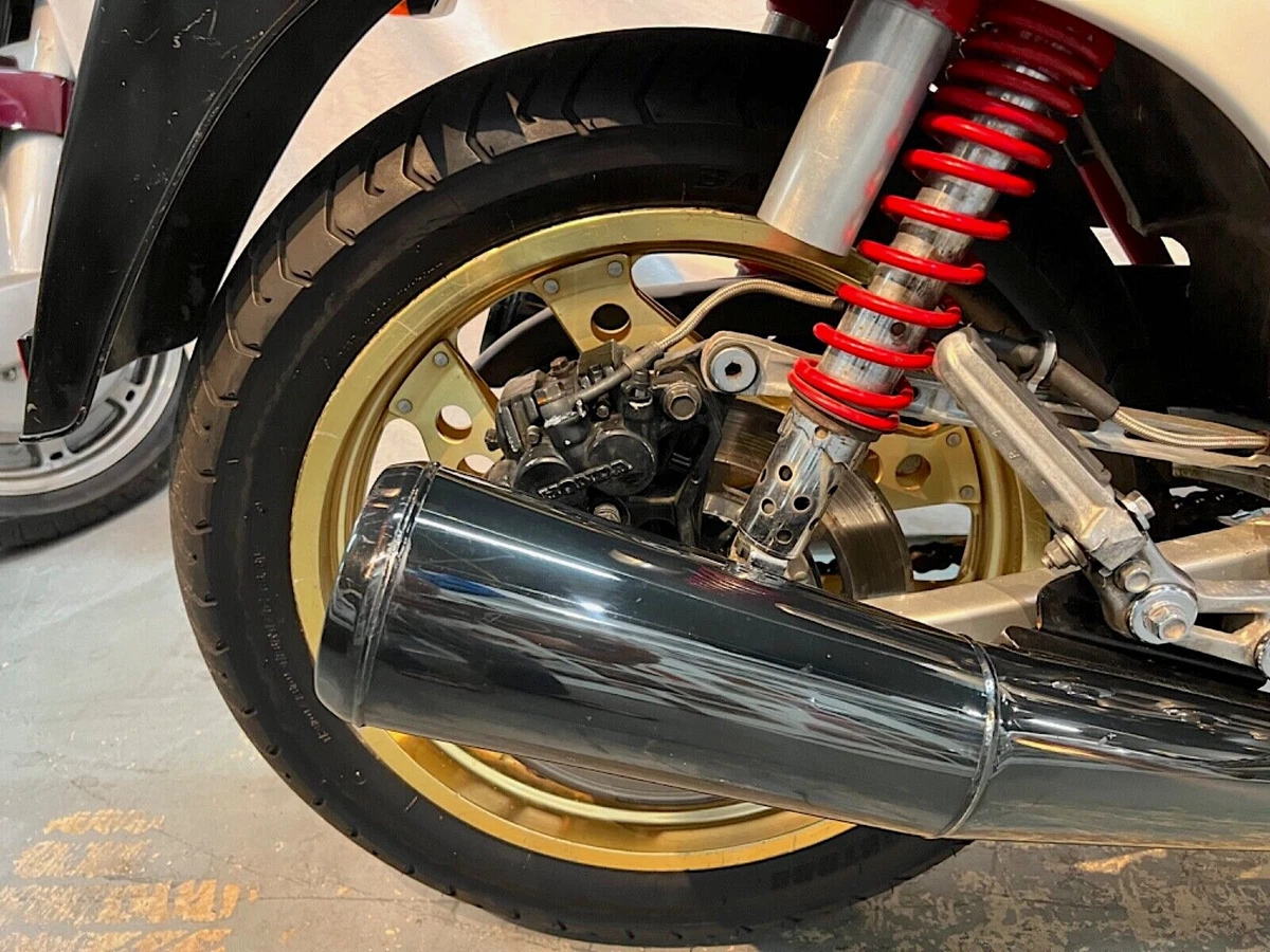 Click photo thumbnail to view