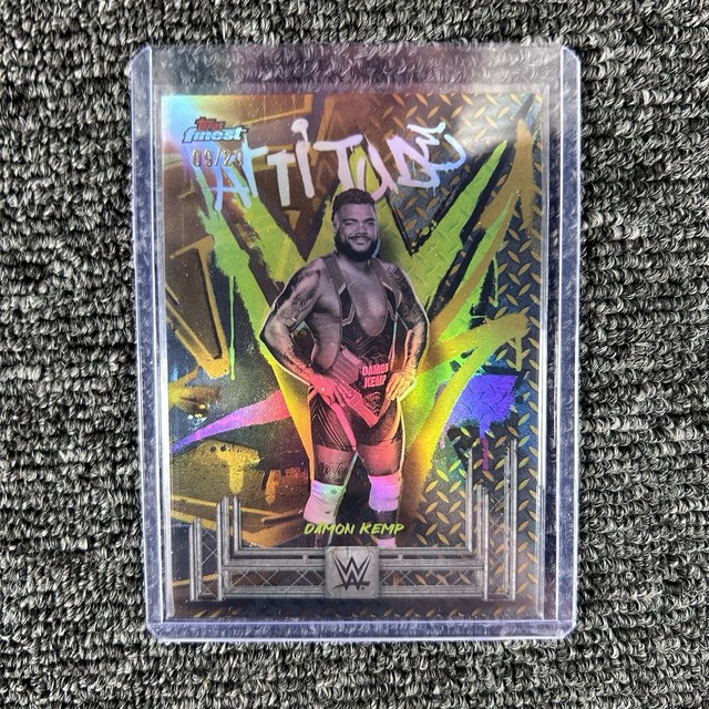 2025 Topps Finest WWE #299 Damon Kemp RARE Gold Refractor /20