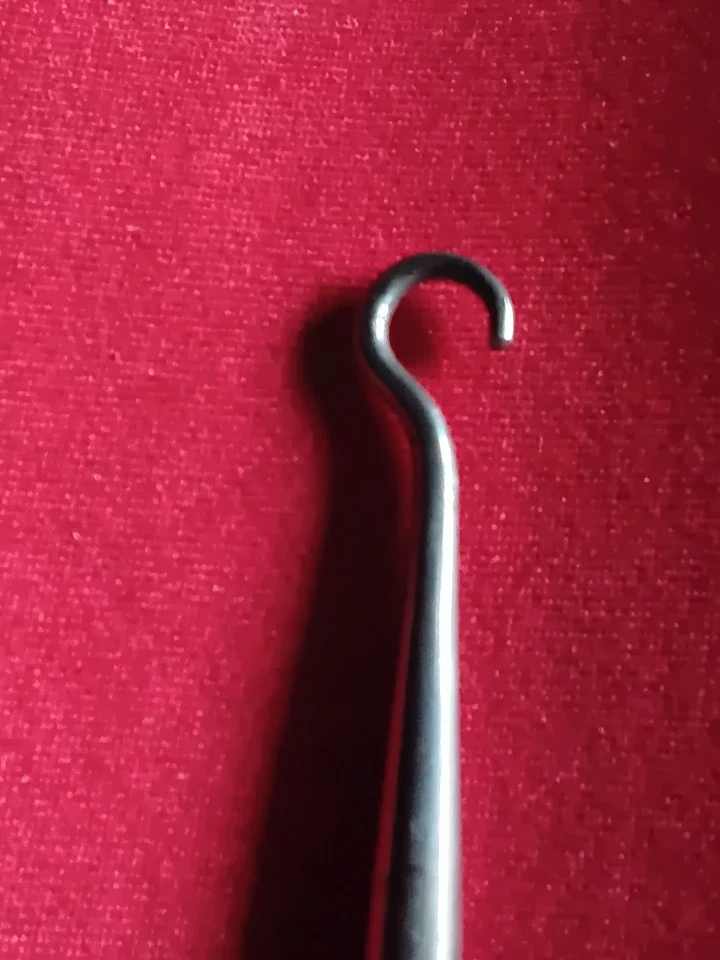 Antique Mother of Pearl Handled Button Hook Possibly Silver Collar 10.5cm - Image 4 of 4