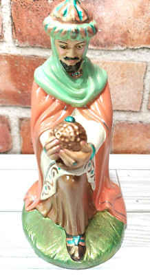 Vintage Holland Mold Wise Man King Nativity Figurine Statue 6.5'' tall Kneeling