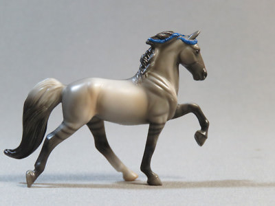 Breyer TN Walking Horse Mystery Stablemate 2018 approx 4'' x 3'' model NEW 6039