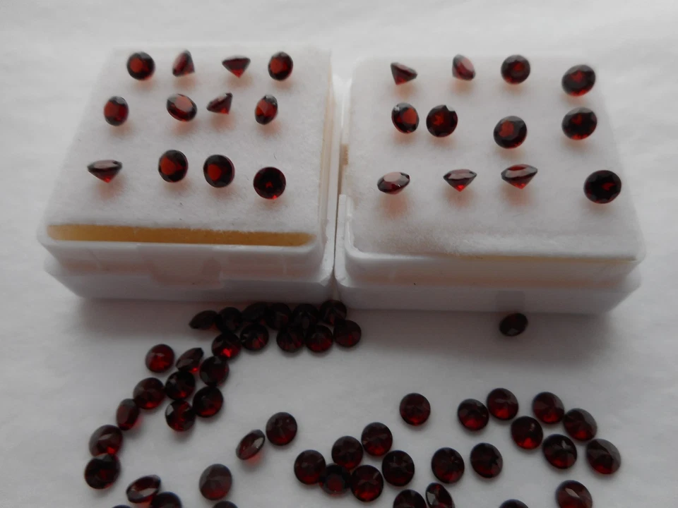 3.2mm red garnet gemstones,  faceted stones round cut £1.50p each. - Image 3 of 4
