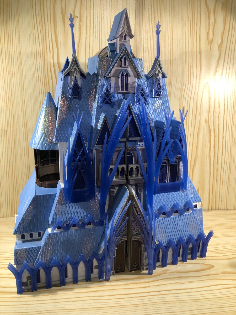 Disney Store Official Frozen Arendelle Princess LightUp Musical Castle  Playset - Main Image