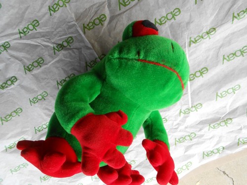 Good Stuff Plush Tree Frog Green Red Feet Eyes - Picture 4 of 5