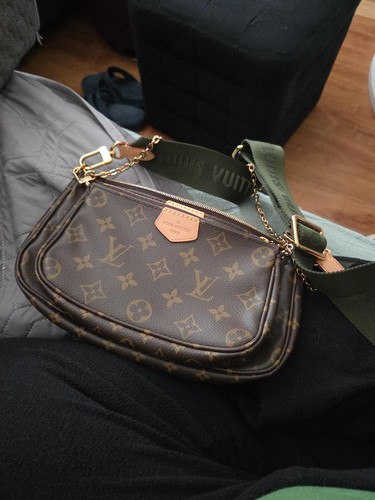Louis Vuitton Multi Pochette Accessoires – w/ Authenticity Certificate.