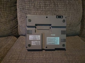 Nintendo NES Original Console Bundle - White/Gray 5 Games And Controller