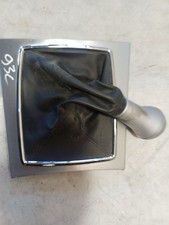 93C* Mercedes W204 C-Klasse Verkleidung Abdeckung Schaltknauf 6 Gang A2042673810