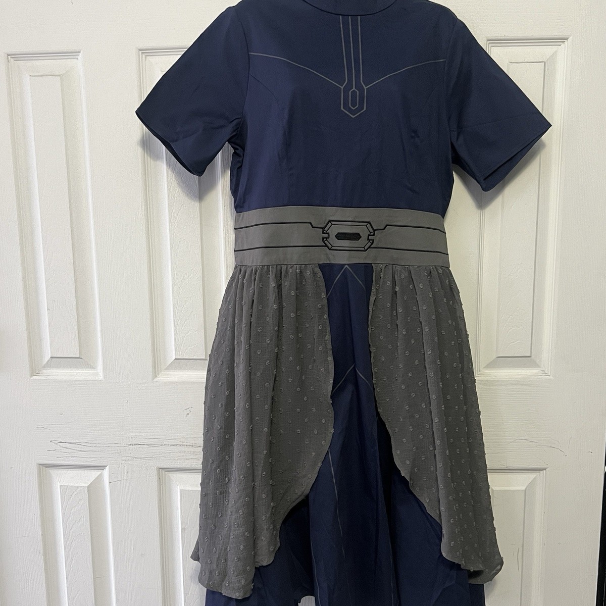 ahsoka blue dress Asoka tano outfits