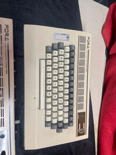 lot of 2 Vintage FOR-A VTW-100 Video Typewriter mechanical keyboards - Picture 5 of 12
