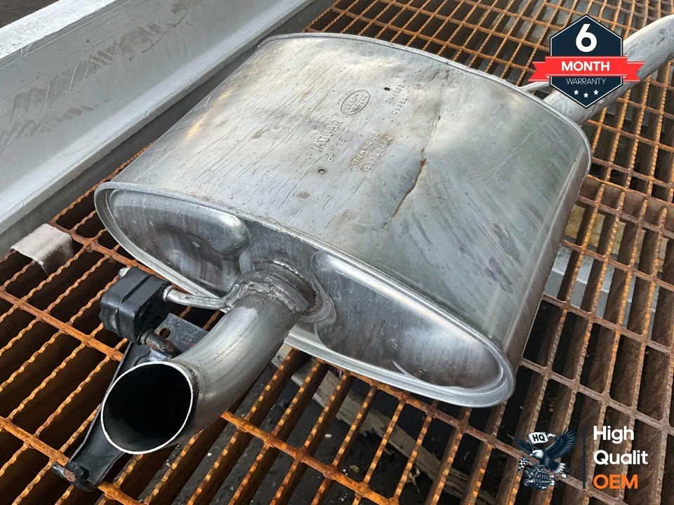 Land Rover Range Rover L405 HSE 2013-2018 montaje silenciador trasero Foto 2 de 4