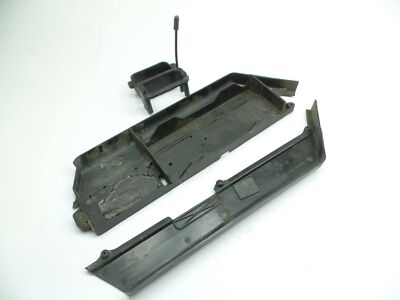 Thunder Tiger Bushmaster 8E PD9413 Chassis SeitenschutzAkkuhalter Gebraucht #123