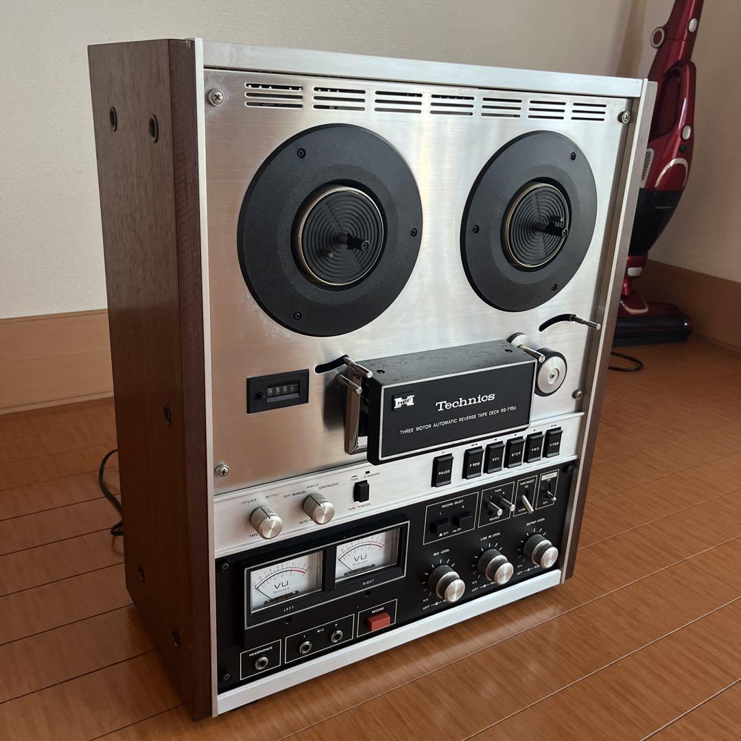 Technics RS-715U