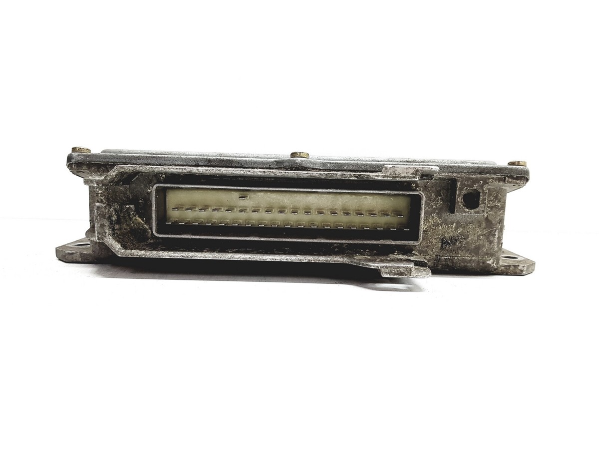 ECU Bosch 0 261 204 697 / 96 322 166 80 / 26FM0507 / MP5.2