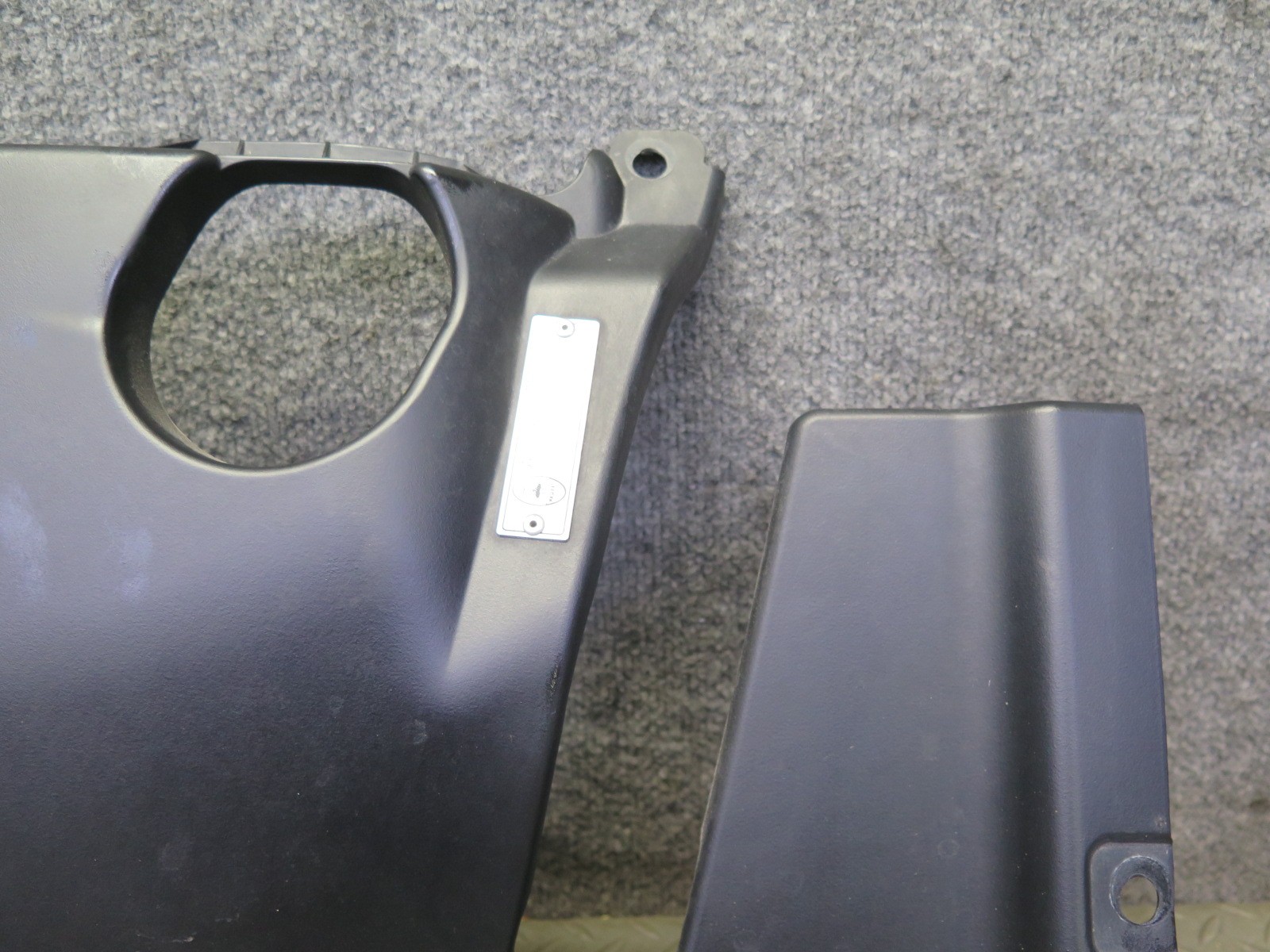 2008-2019 MASERATI GRANTURISMO M145 ENGINE LEFT COMPARTMENT TRIM PANEL 084057500