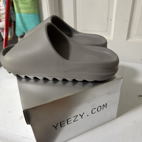 adidas Yeezy Slide GRAY / GREY - YZY YS-01 - Size 13