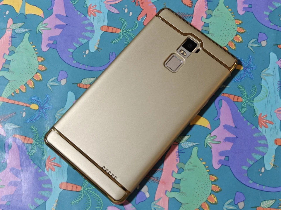 OPPO R7 Plus (Unlocked) Golden Android Smartphone  - Image 4 of 4