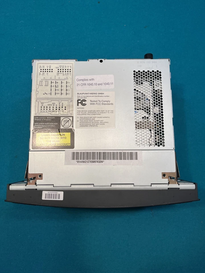 Unidad de radio navegación 4,2 L sintonizador CD Volkswagen Touareg 2004-2007 OEM AM-FM Foto 4 de 4