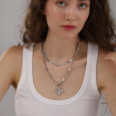 Collier Croix Chunky Doré Pour Femme - Chaîne Herringbone - Fermoir Lobster - Neuf Avec étiquettes
