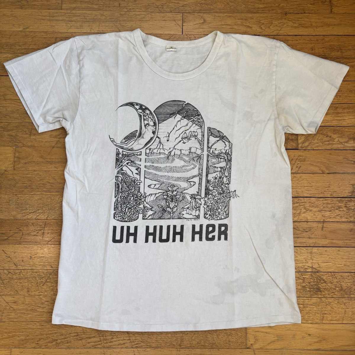 Vintage 60s Style Filth Mart UH HUH HER T Shirt Size Large Stains 