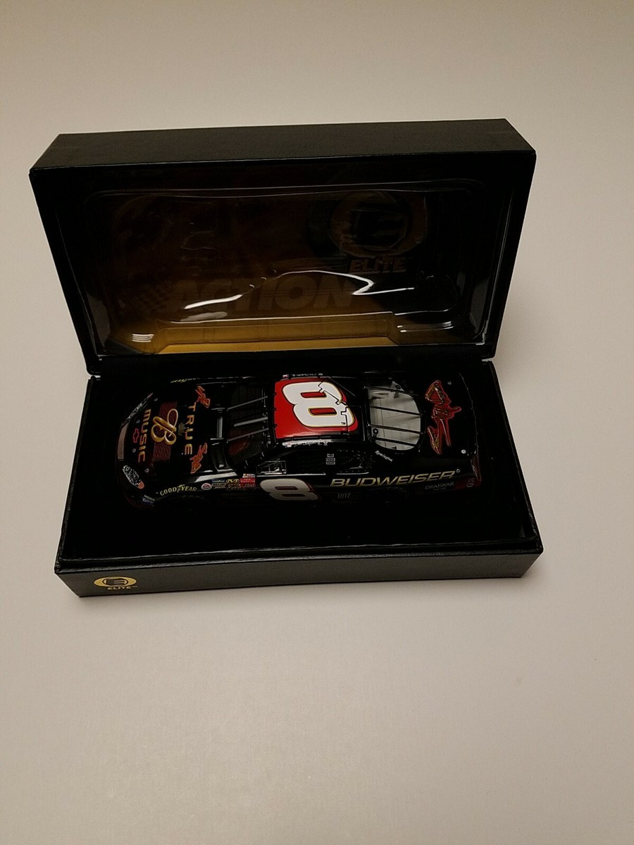 Dale Earnhardt Jr. LE #8 Budweiser 2003 Monte Carlo 1:24 Die-Cast Car